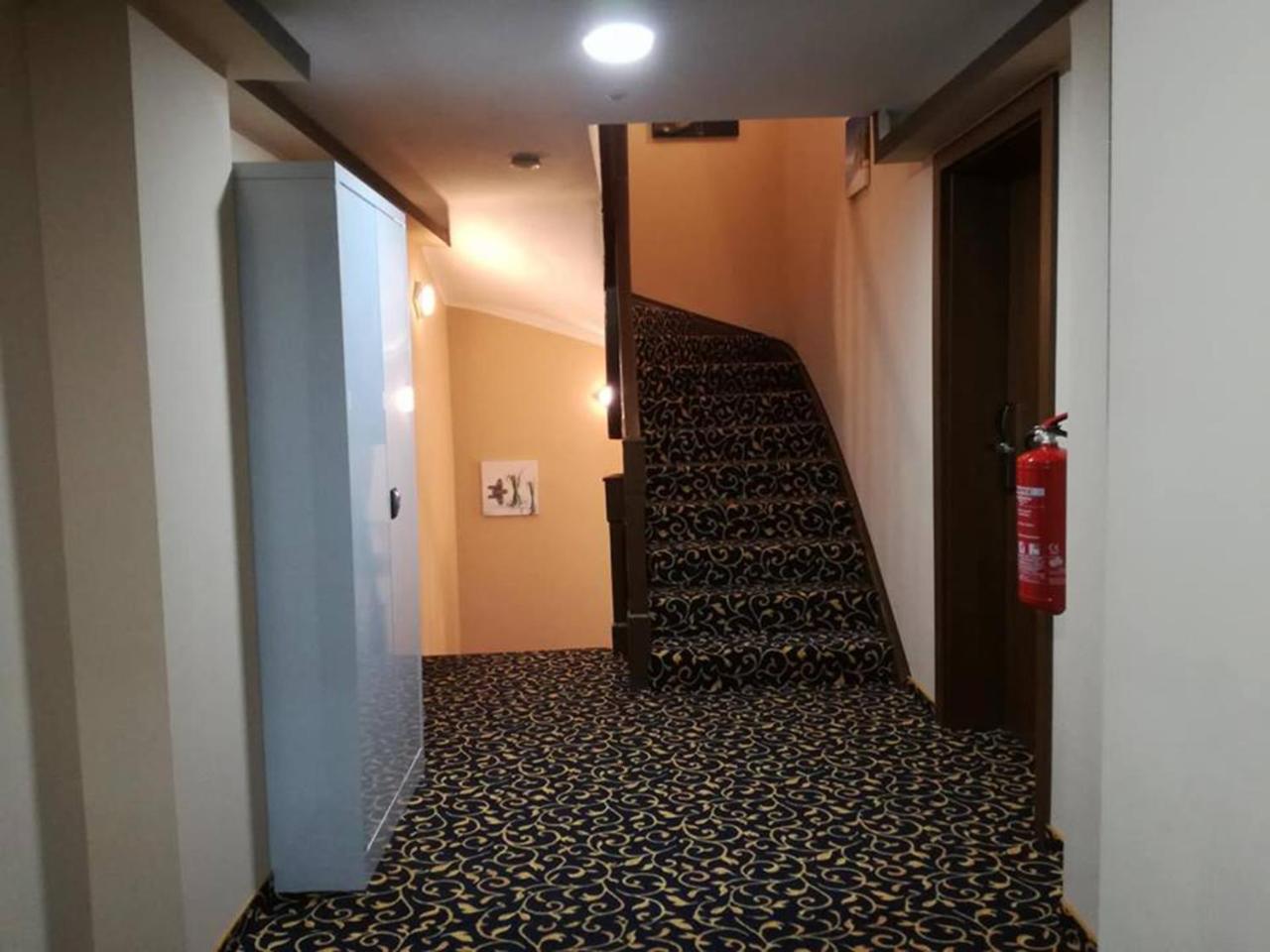 Hotel Zum Weissen Ochsen Aalen Exteriér fotografie