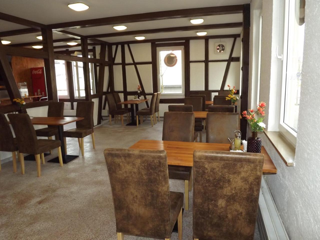 Hotel Zum Weissen Ochsen Aalen Exteriér fotografie